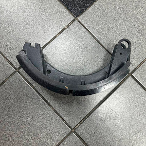 яяКолодка тормозная 53229 (литая)  R2 (не расточенная накладка)