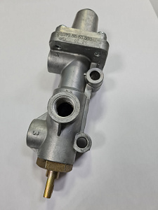 яяКран управления давления в сборе (БЕЛОМО г. Минск)